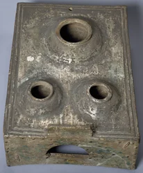 Miniature stove, China. Chinese Civilization, Han Dynasty, 3rd century BC-3rd century AD