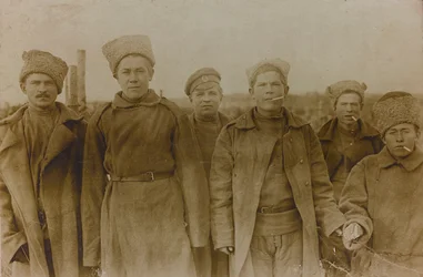 First World War: Ukraine in the years 1914-1916 during the invasion of the German army. Group of soldiers (b/w photo)