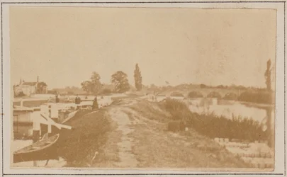 Chertsey Lock & Bridge