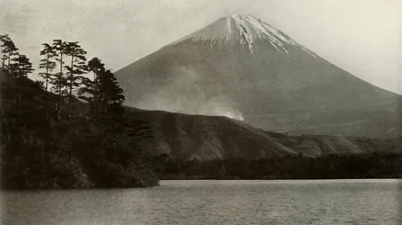 Fuji from Nishi-No-Umi