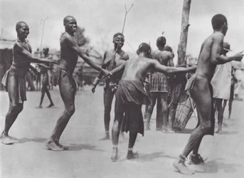 Africa: Moru Round Dance