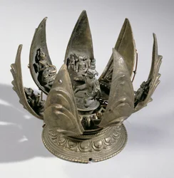 Vishnu with the lotus surrounded by his incarnations on the hinged petals, Eastern India, c.1200