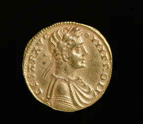 Augustalis of Frederick II (1198-1250), Kingdom of Sicily and Southern Italy, Messina Mint, 1231-50 (obverse)