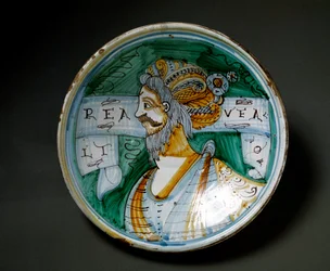 Portrait of a man with a turban. Ceramic plate produced in Viterbo, Italy. 17th century, Florence, Museo Nazionale del Bargello