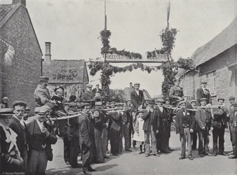 Corby Pole Fair, Chairing and Poleing Visitors