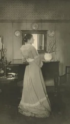 Camera Work: Portrait of Mrs. C.
