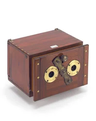 Stereoscopic Sliding Box Camera
