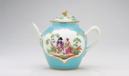 Worcester teapot and cover, c.1770