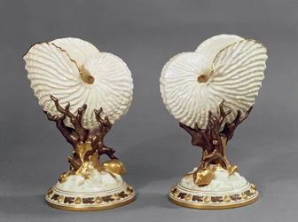 Pair of Worcester Vases Shaped as Nautilus Shells, 1880