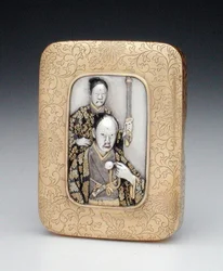 Box and cover showing a feudal lord with retainer