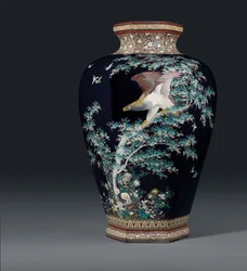 Cloisonne vase, mark of the Hayashi Chuzo workshop, Meiji period, late 19th century