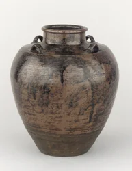 Tea-leaf storage jar with four lugs on squared shoulder, Edo period