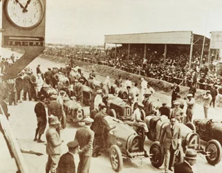 Line-up before start of Grand Prix in Tunisia