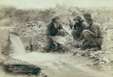Washing and panning gold, Rockerville, 1889