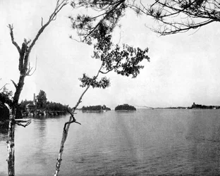 The Thousand Islands, St Lawrence River, Canada, 1893