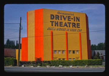 Duwamish Drive-in Theater, E. Marginal Way, Seattle, Washington, USA