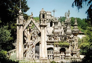 Le Palais Ideal, Built 1879-1912