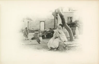 One of Jules Gervais-Courtellemont