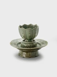 Cup and stand, late 12th-early 13th century