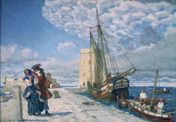 Walk along the pier promenade
