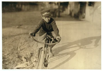 Curtin Hines aged 14, Western Union messenger for 6 months, Houston, Texas, 1913