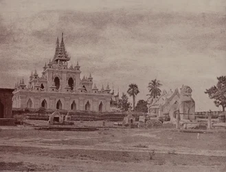 Amerapoora: Sindu Shwe koo Pagoda