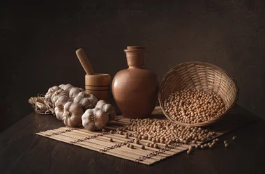 Rustic Garlic and Chickpeas