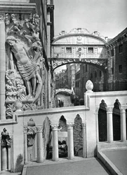 The Bridge of Sighs and Doges Palace, Venice