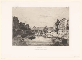 View of the Pont Saint-Michel in Paris