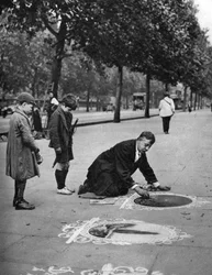 Pavement artist, Embankment, London, 1926-1927