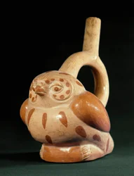 Precolombian art, Mochica culture: terracotta vase in the shape of an owl