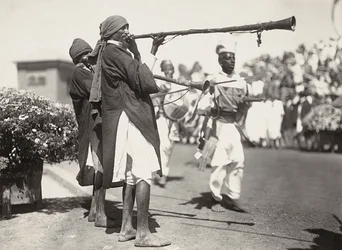 Building an Empire in the Fascist age: Abyssinian musicians