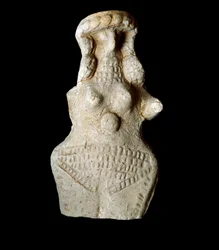 Female figurine. Terracotta sculpture. Neo-Sumerian period (between 2093 and 2004 BC). Baghdad, National Iraq Museum