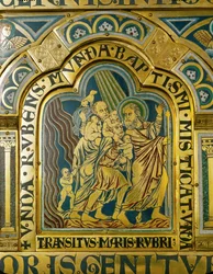 Moses guides the children of Israel through the Red Sea