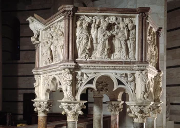 Chair by Nicola Pisano (Marble pulpit)