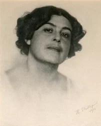 Portrait of the Russian Actress Voronets, 1916
