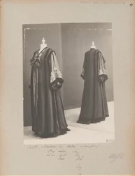 House of Worth, Coat