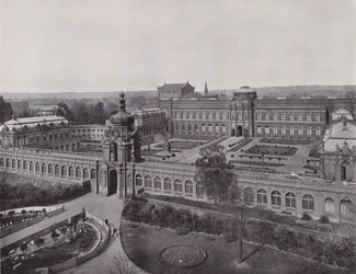Zwinger, General View