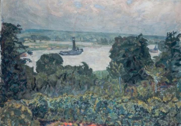 Tugboat on the Seine