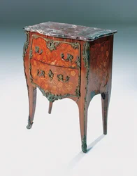 Louis XV commode