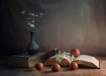 Daisies, Books, and Apples