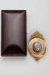 Order of the Garter - the Lesser George - Reverse of the pendant, with a miniature on enamel of Saint George fighting the dragon
