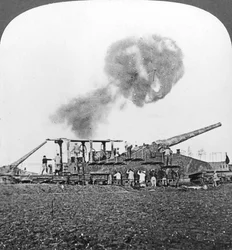 British 16 Inch Railway Guns in Action, World War I