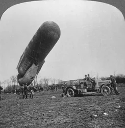 Observation balloon about to ascend, World War I