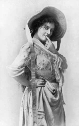 Evie Greene, English actress, 1902-1903