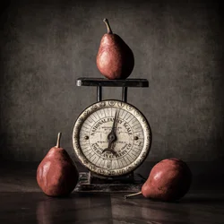 Vintage Scale with Pears