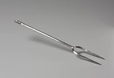 Fork with Mule-Head Finial