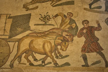 Hall of the Great Hunt, Floor Mosaic Hunting Scene, Villa Romana del Casale, Piazza Armerina, Sicily, Italy