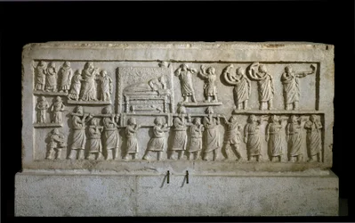 Roman art (Sabines): low relief from the sarcophagus of Amiternum depicting a funeral procession. 1st century. L