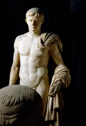Roman art: statue of Emperor Claudius I (Tiberius Claudius Drusus) (10 BC-54 AD) from Formiae. National Archaeological Museum, Naples